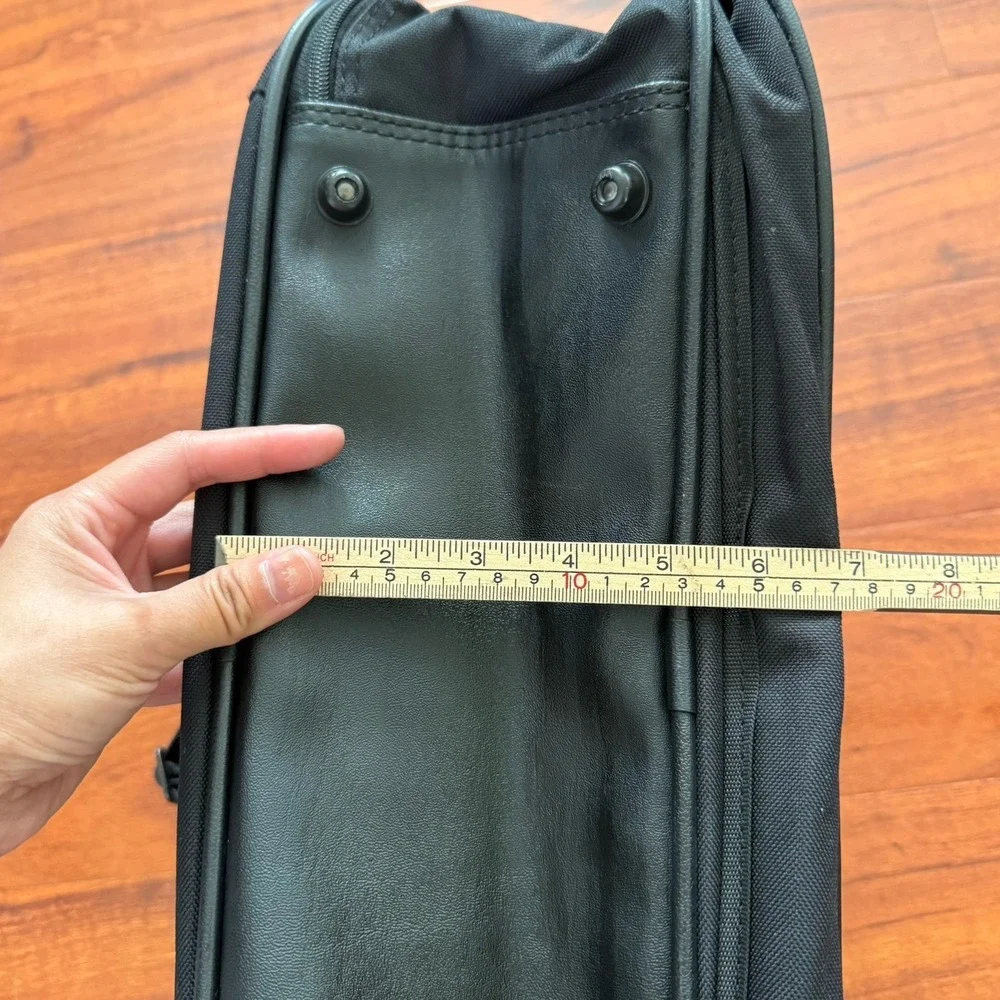 Samsonite Classic Business TSA Laptop Briefcase Shoulder Bag Travel 17x11.75